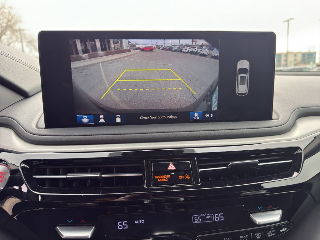 Used 2025 Acura MDX SH-AWD w/ Technology Package image 18