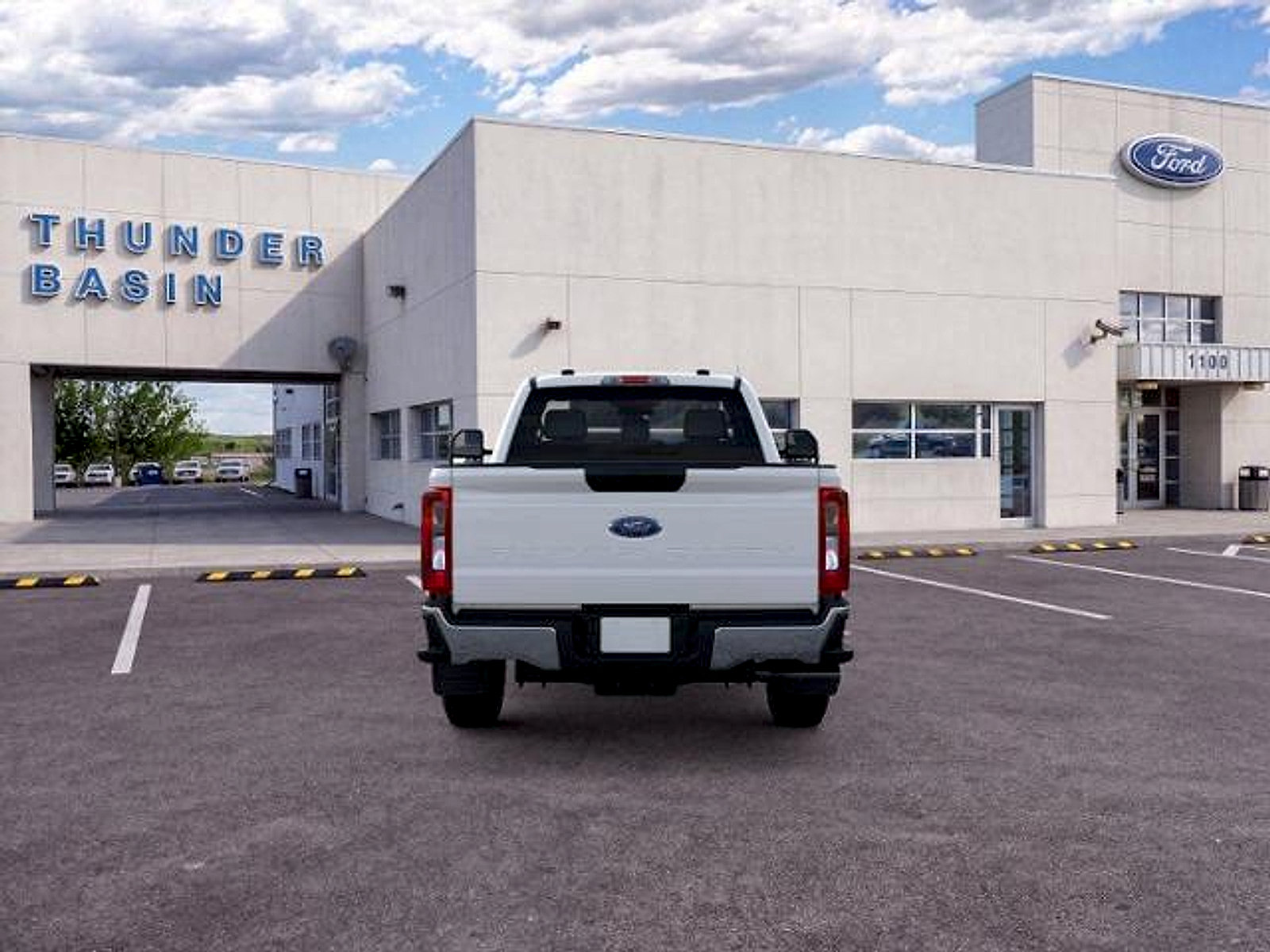 New 2025 Ford F250 XL w/ XL Off-Road Package AWD/4WD image 5