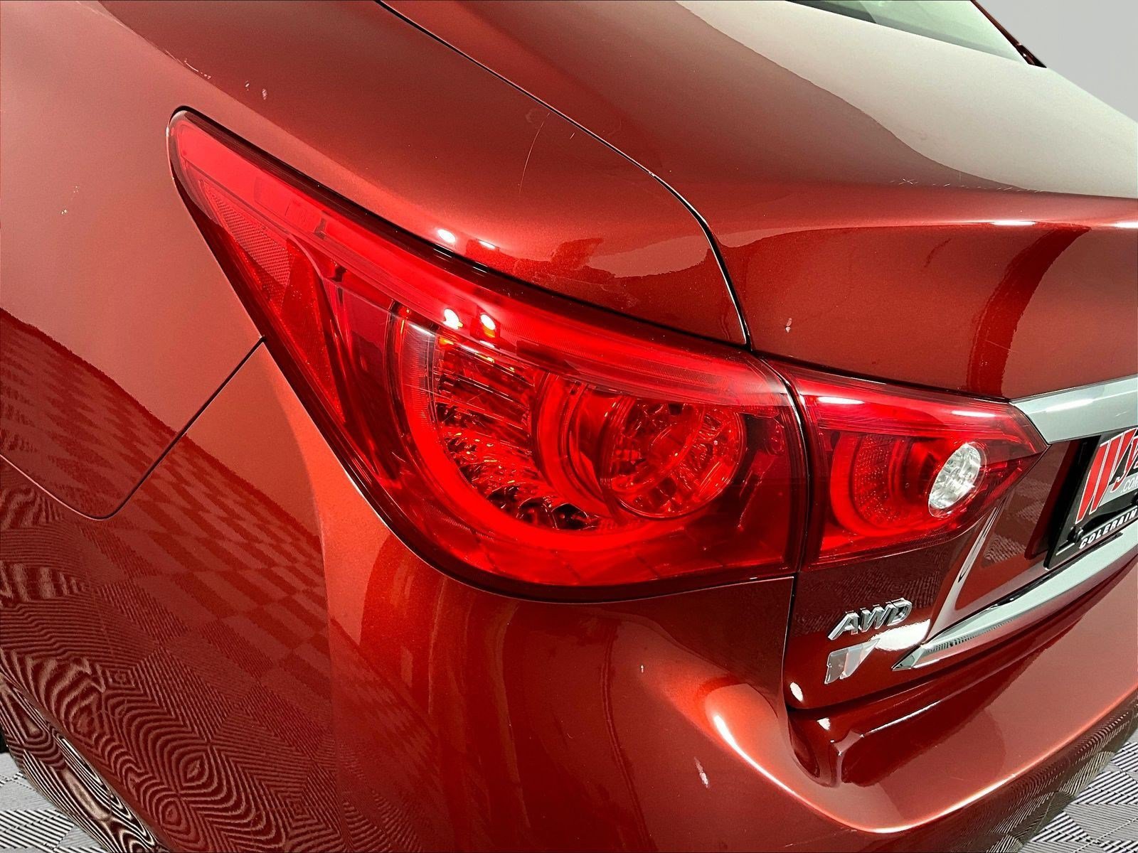 Used 2014 INFINITI Q50 Hybrid AWD w/ Navigation Package image 20