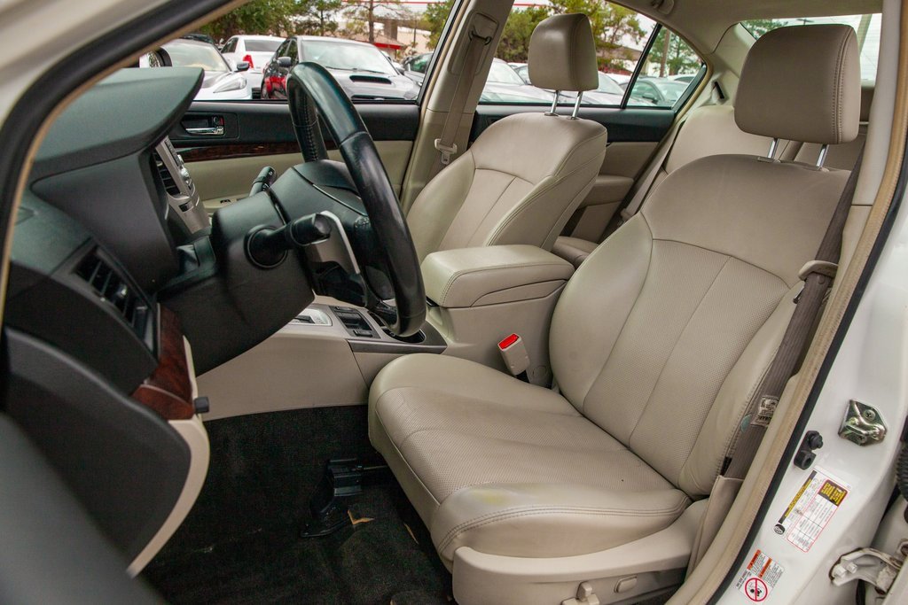 Used 2014 Subaru Legacy 3.6R Limited image 13