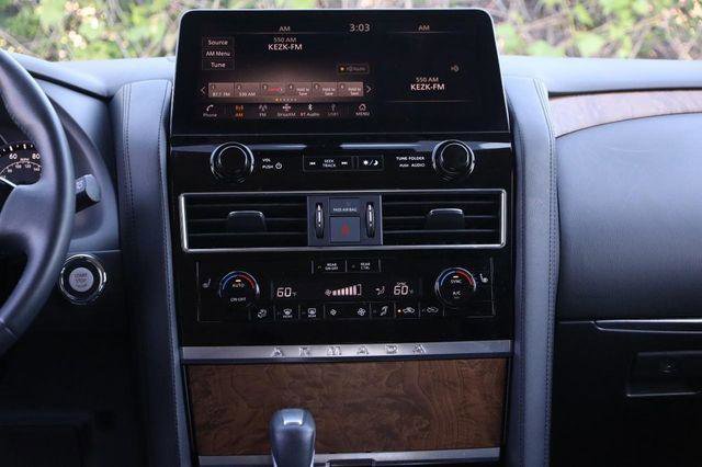 Used 2024 Nissan Armada SL w/ Captain's Chairs Package AWD/4WD image 27
