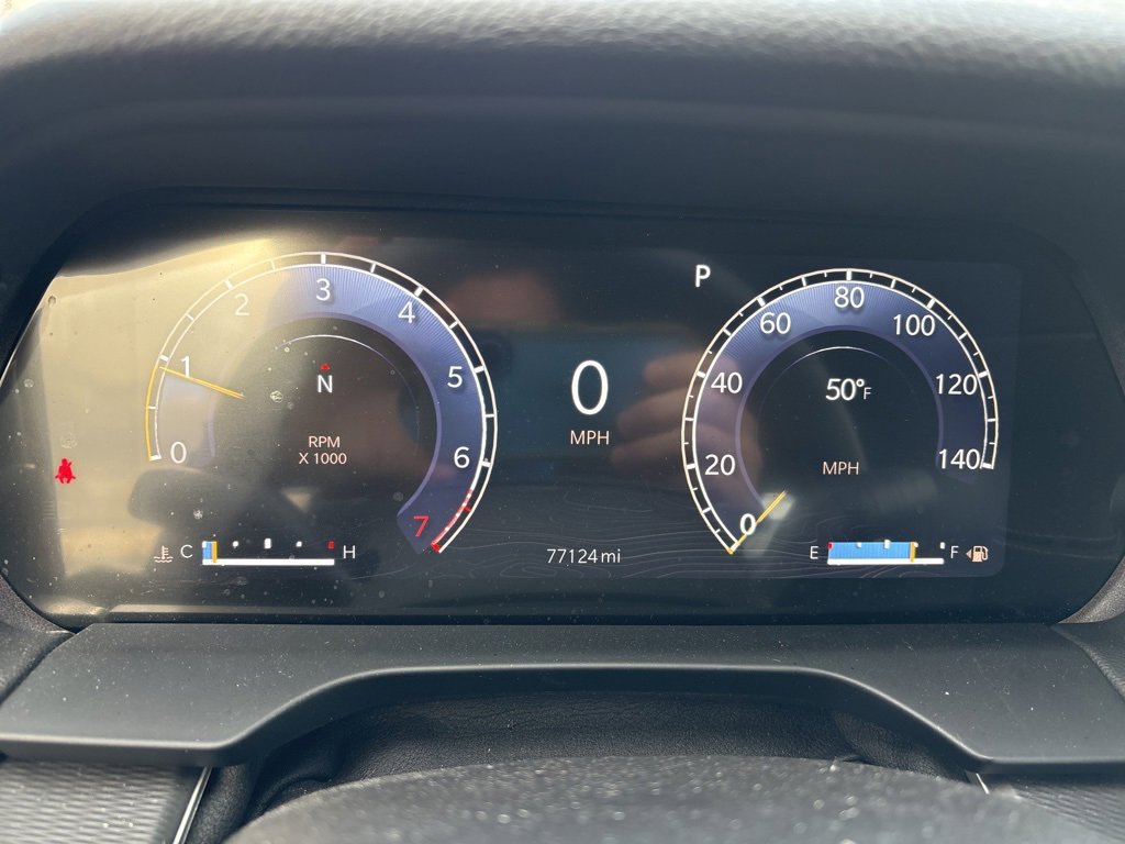 Used 2023 Jeep Grand Cherokee L Altitude image 13