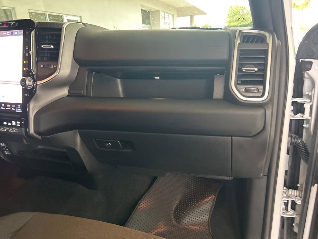 Used 2025 RAM 2500 Big Horn image 26