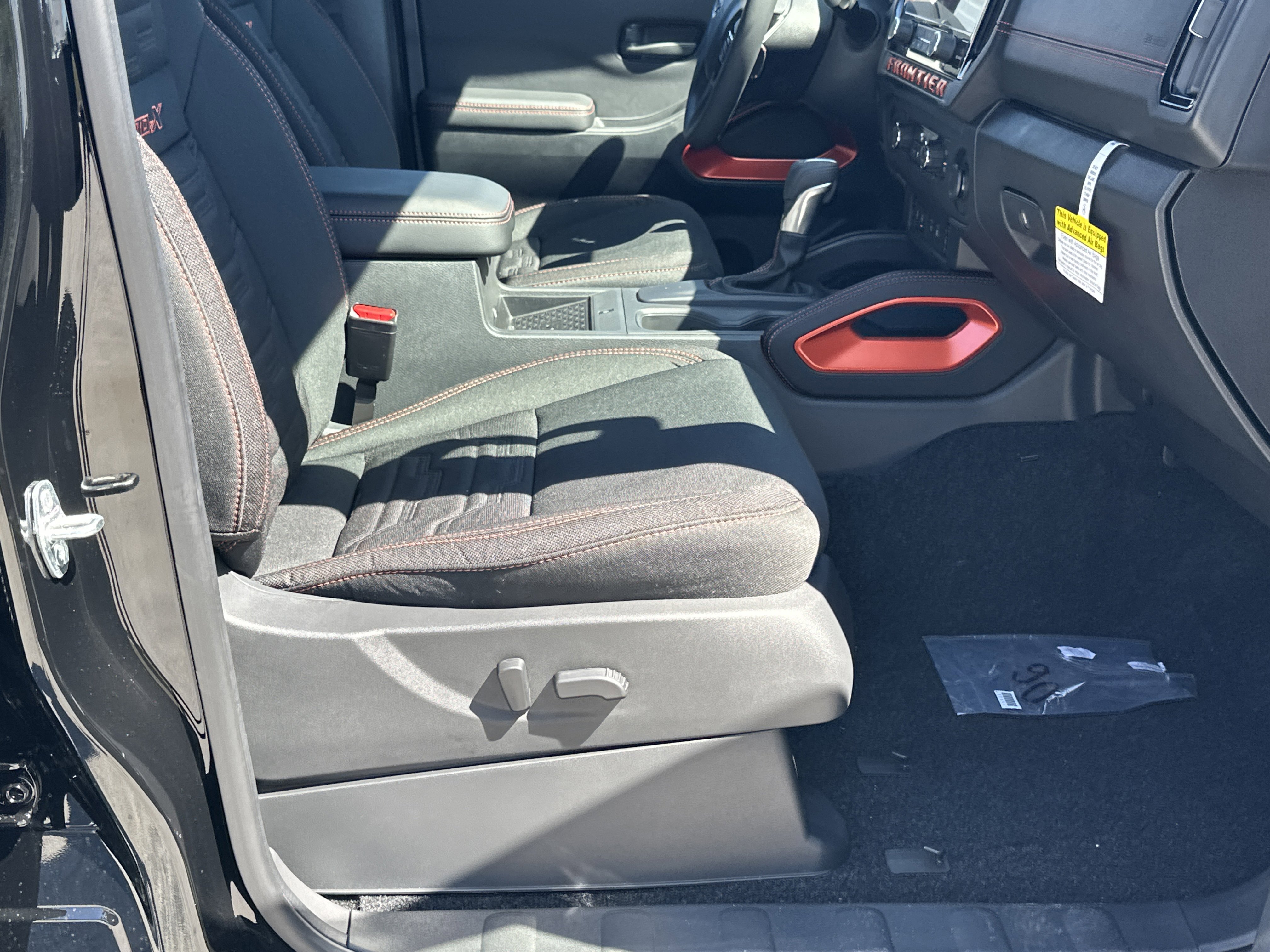 New 2026 Nissan Frontier Pro-X image 13