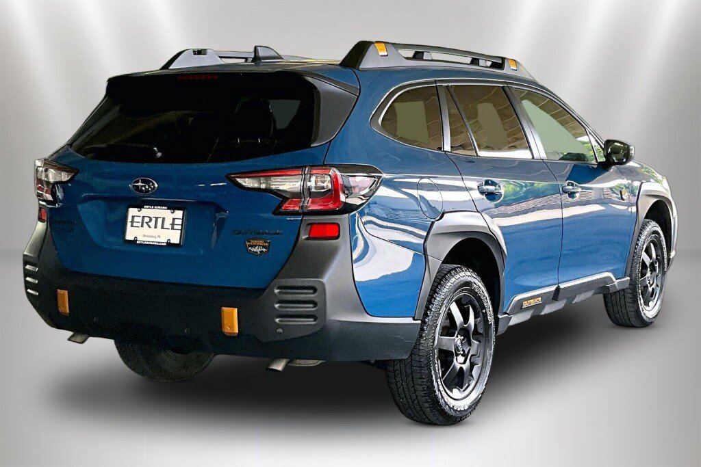 Certified 2024 Subaru Outback Wilderness AWD/4WD image 5