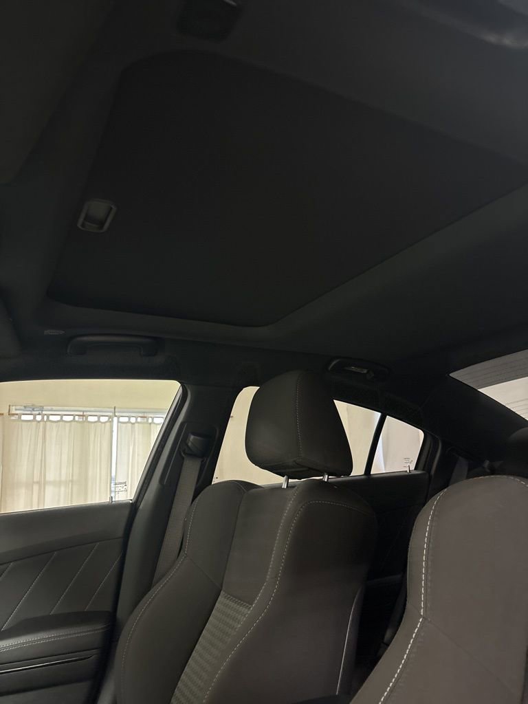 Used 2023 Dodge Charger R/T w/ Blacktop Package image 15