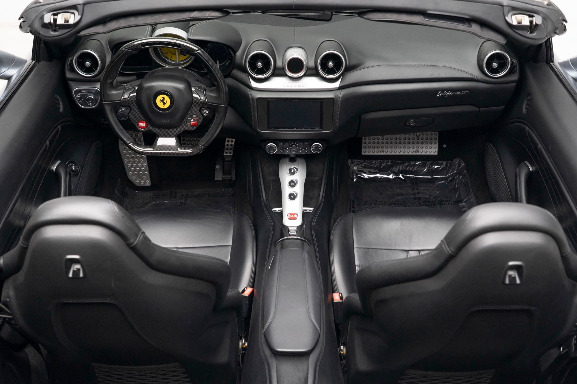 Used 2016 Ferrari California T RWD image 55