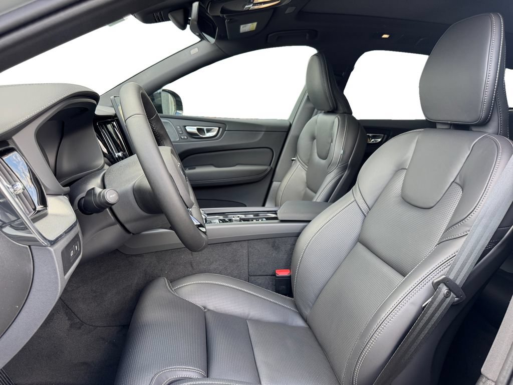New 2026 Volvo XC60 T8 Ultra w/ Protection Package Premier AWD/4WD image 12