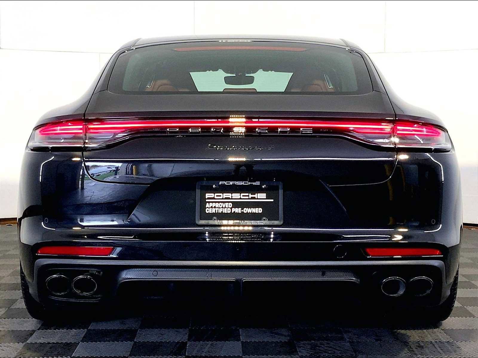 Certified 2023 Porsche Panamera 4 Platinum Edition AWD/4WD image 6