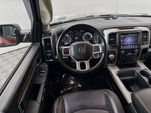 Used 2017 RAM 1500 Laramie w/ Convenience Group AWD/4WD image 24