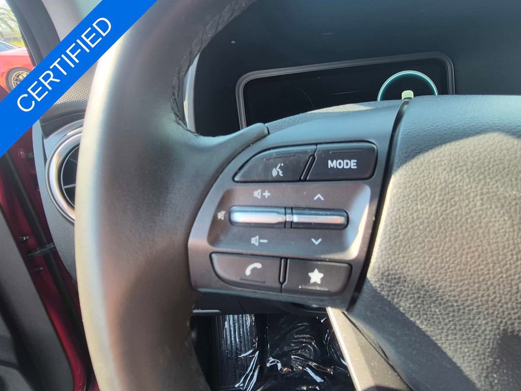 Used 2023 Hyundai Kona Limited image 15