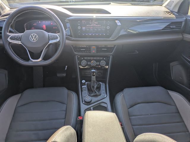 Certified 2024 Volkswagen Taos SEL image 15