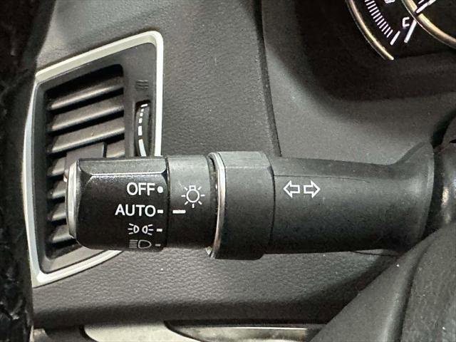 Used 2020 Acura TLX image 28