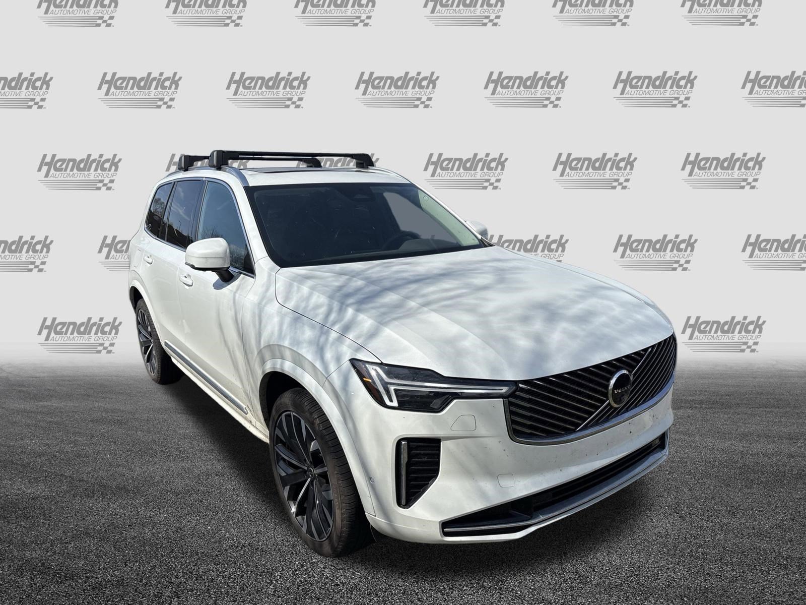 Used 2025 Volvo XC90 B6 Plus w/ Protection Package Premier image 3