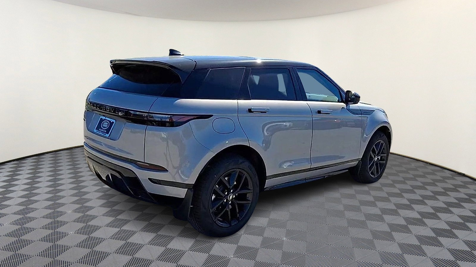 Certified 2025 Land Rover Range Rover Evoque Dynamic SE image 8