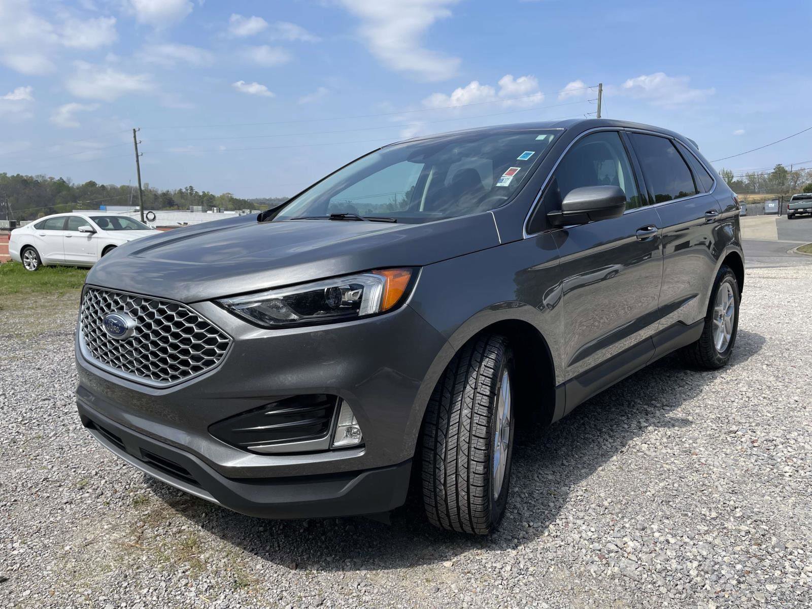 Used 2023 Ford Edge SEL w/ Convenience Package image 25