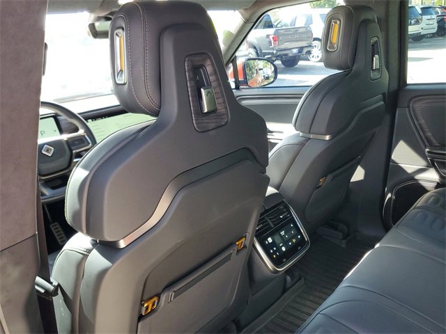 Used 2022 Rivian R1T Adventure image 11