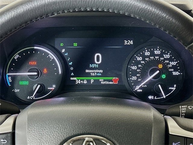 Used 2025 Toyota Sienna XLE image 13