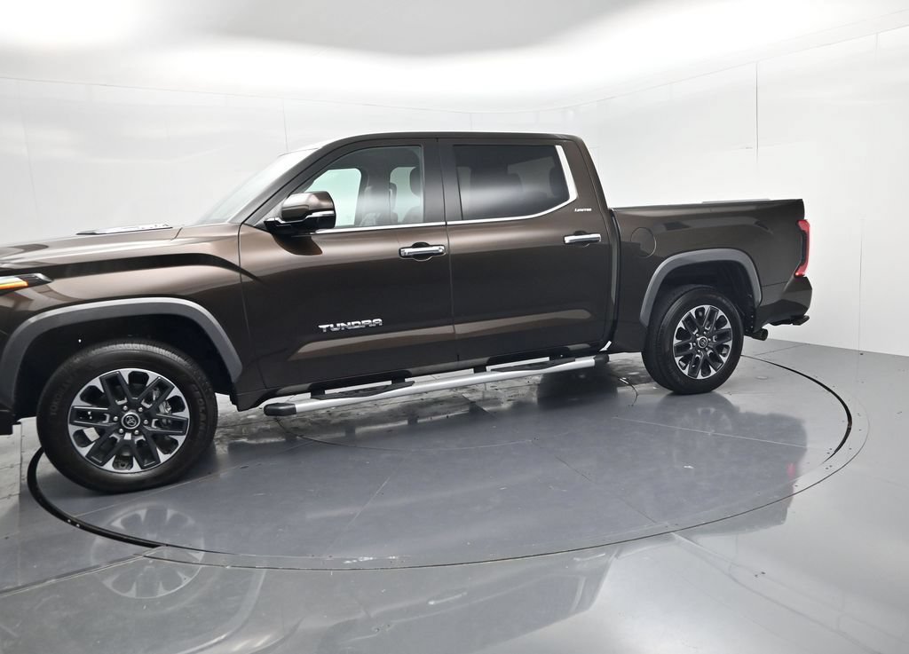 Used 2024 Toyota Tundra Limited AWD/4WD image 4