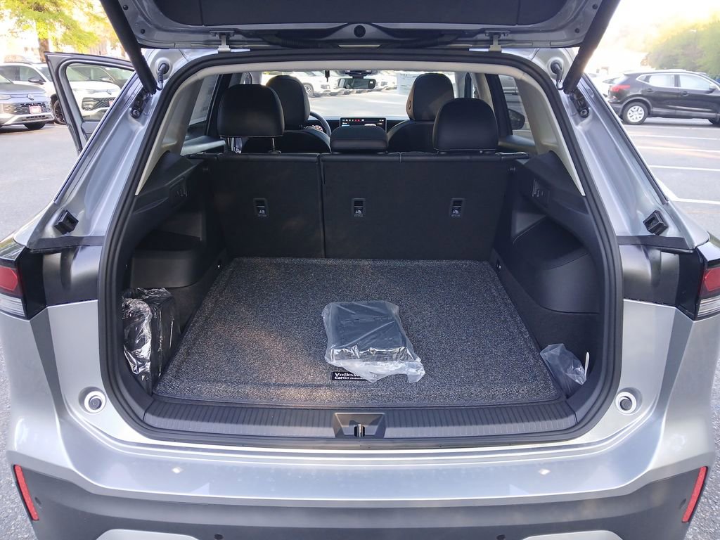 New 2026 Volkswagen Tiguan SE image 22