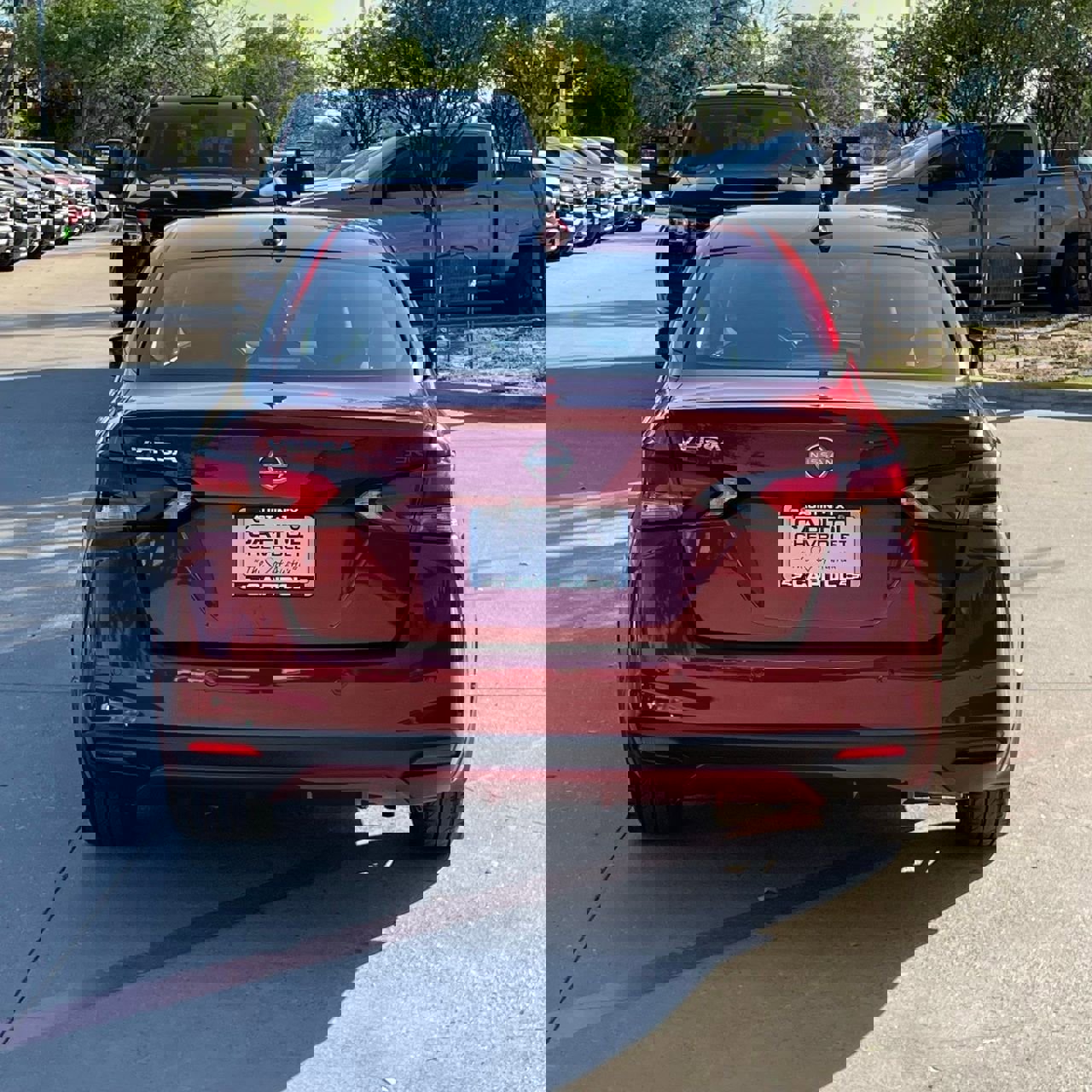 Used 2024 Nissan Versa SR w/ Trunk Package image 5