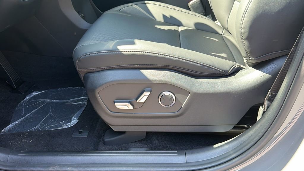 New 2026 Hyundai Santa Fe SEL image 10