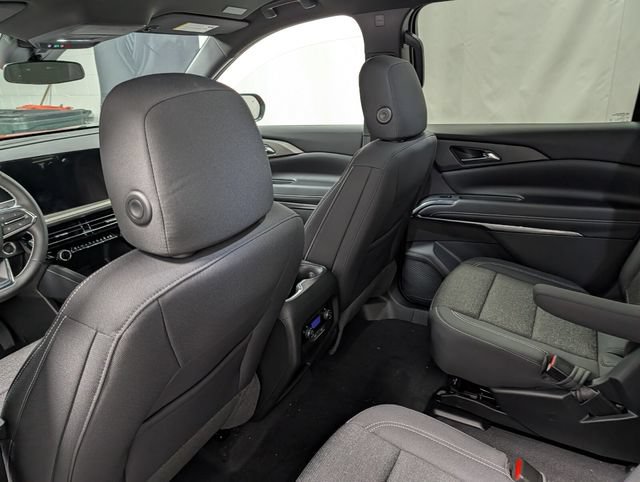 New 2026 Chevrolet Traverse LT AWD/4WD image 13