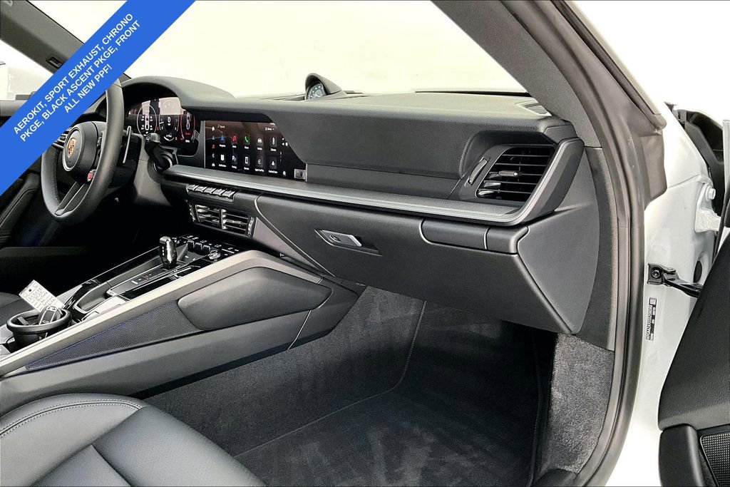 Used 2025 Porsche 911 Carrera image 21