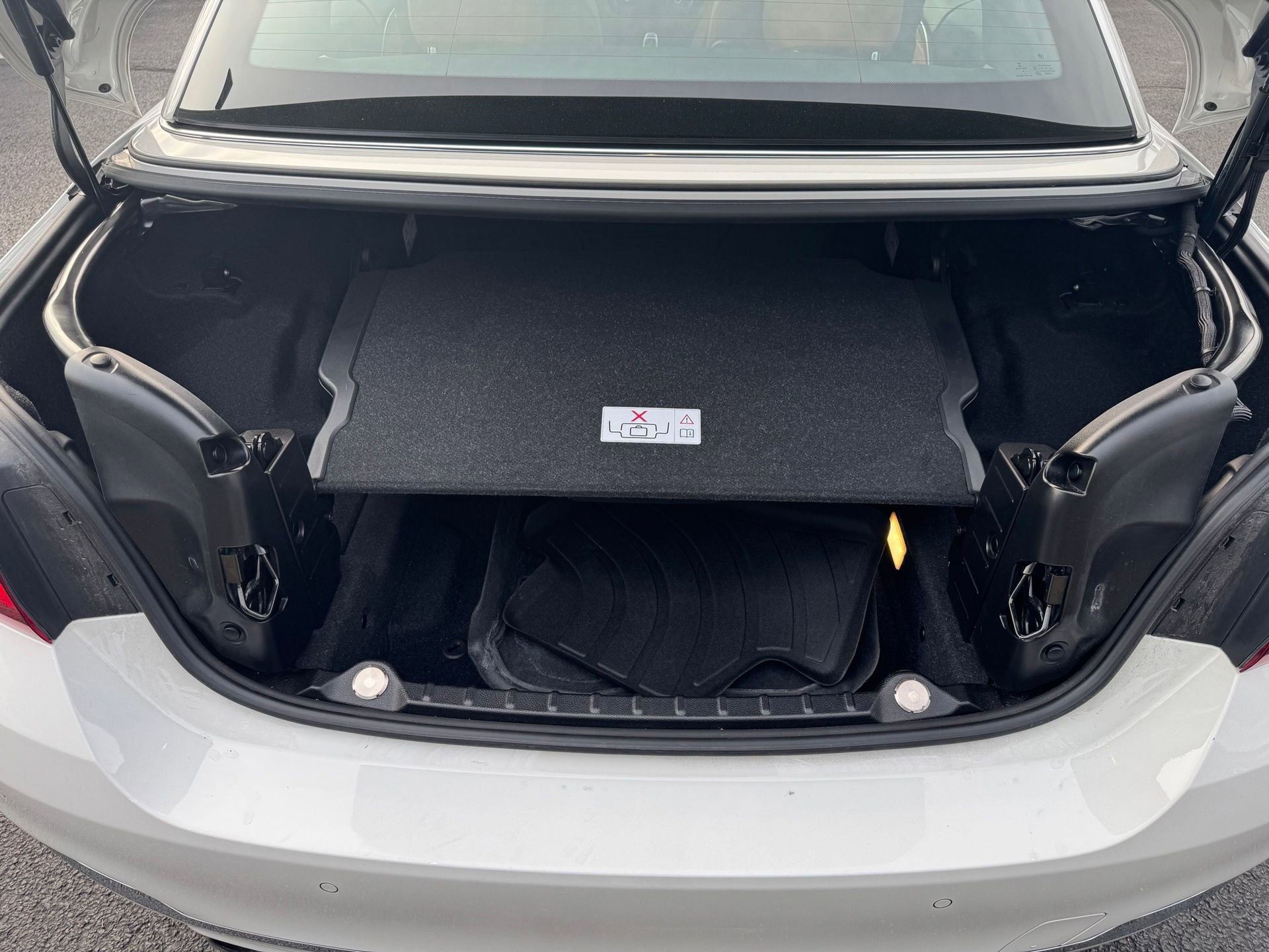 Used 2020 BMW 430i xDrive Convertible w/ Convenience Package image 27