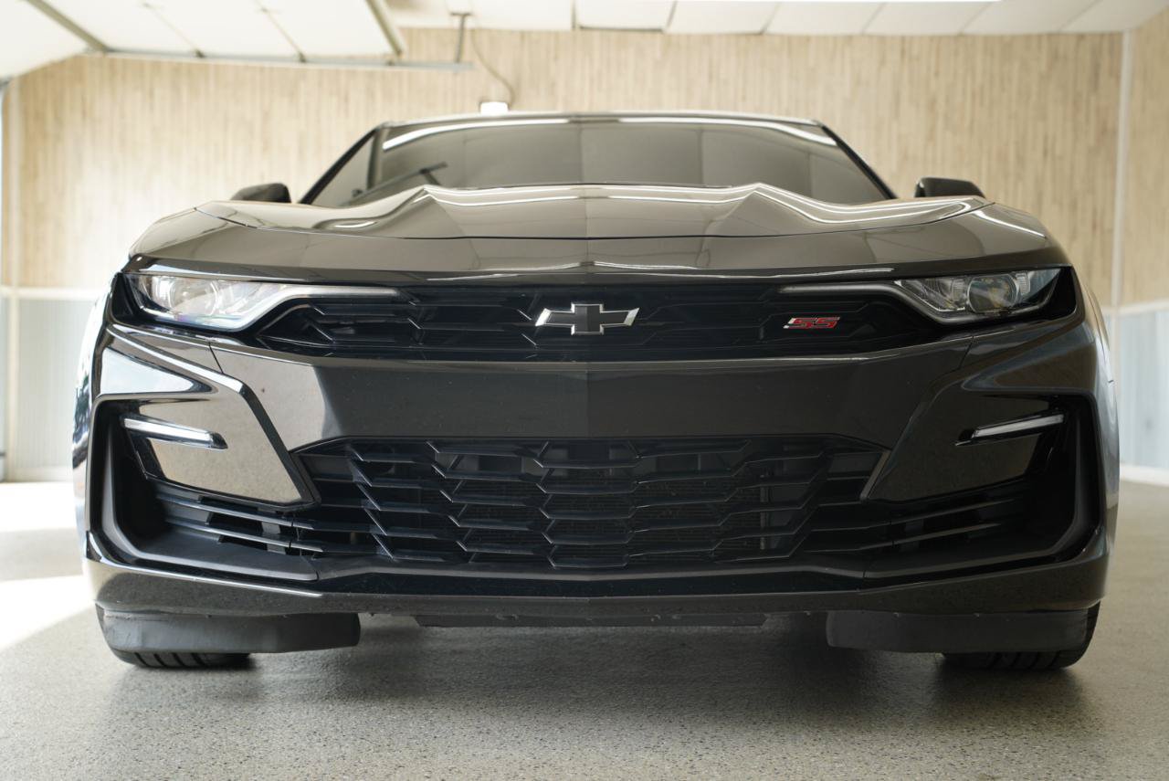 Used 2022 Chevrolet Camaro SS RWD image 3