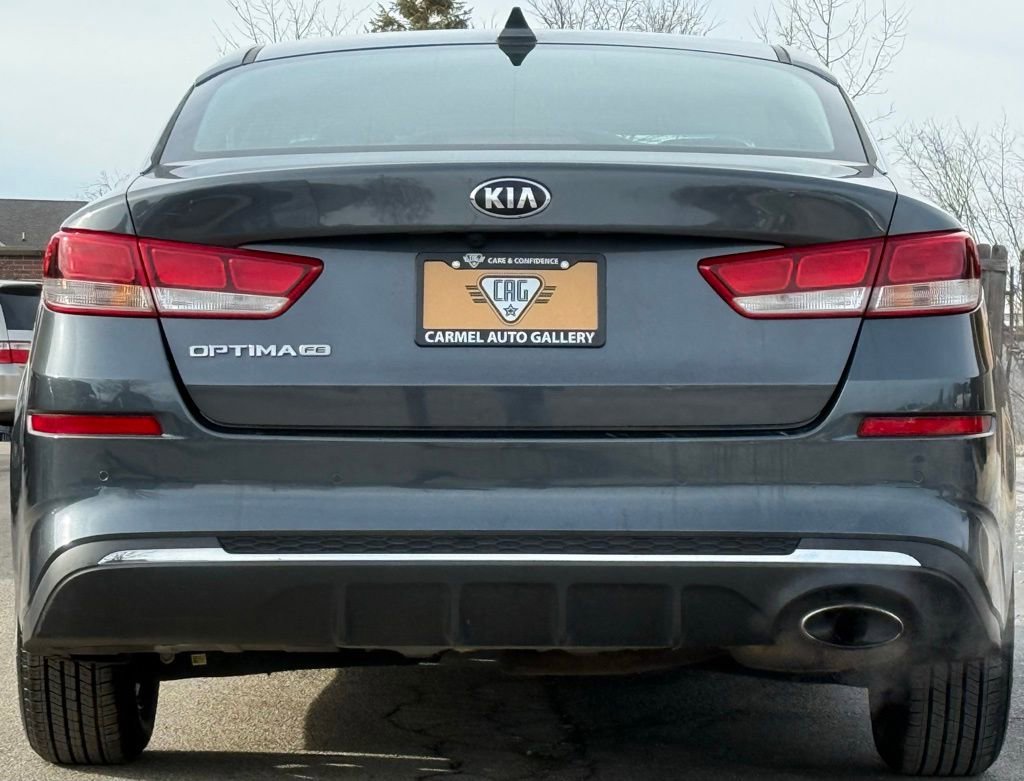 Used 2020 Kia Optima LX image 4