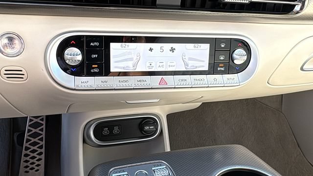 Used 2023 Genesis GV60 Performance AWD/4WD image 17