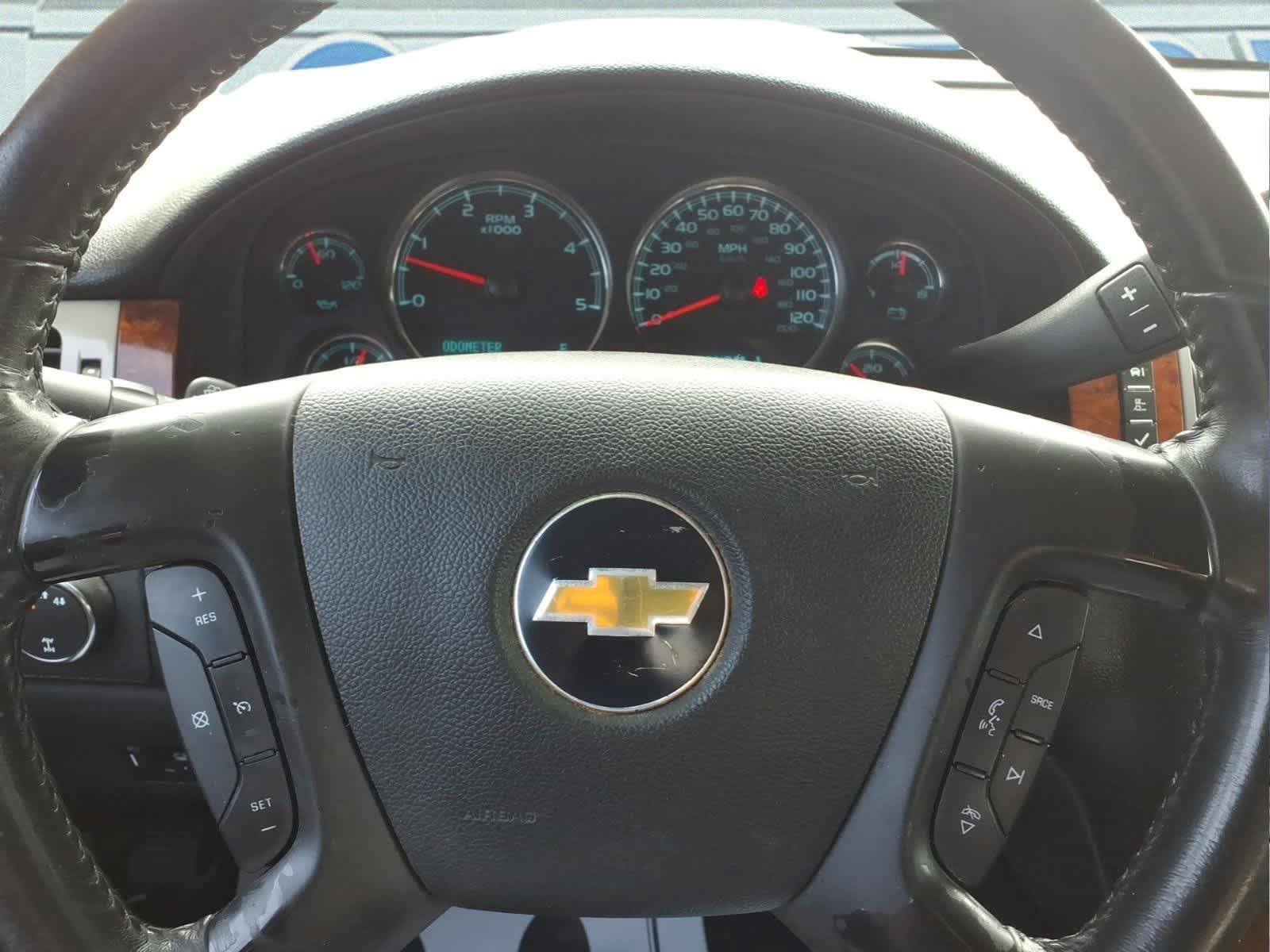 Used 2011 Chevrolet Silverado 2500 LTZ w/ LTZ Plus Package AWD/4WD image 16