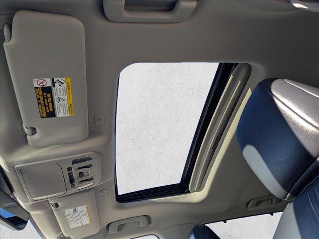 Used 2024 Toyota Highlander XLE image 17