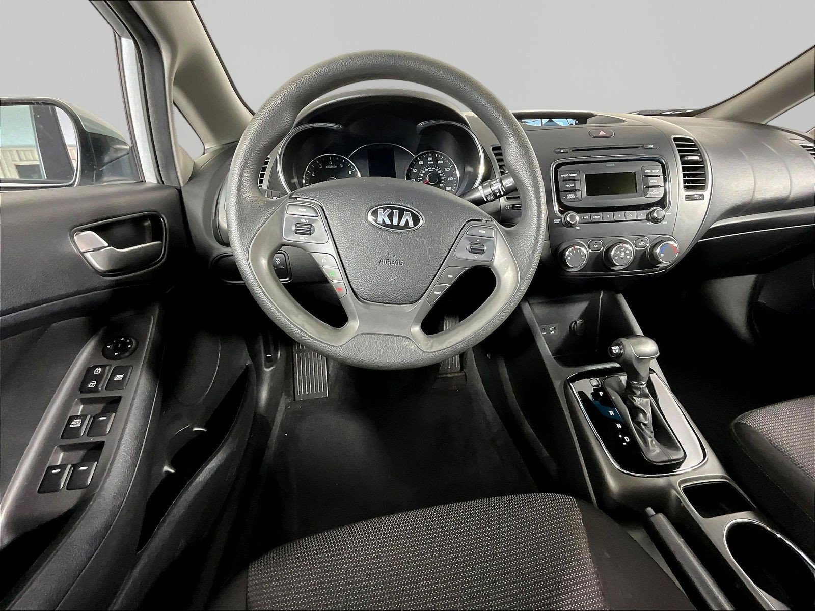 Used 2017 Kia Forte LX FWD image 8