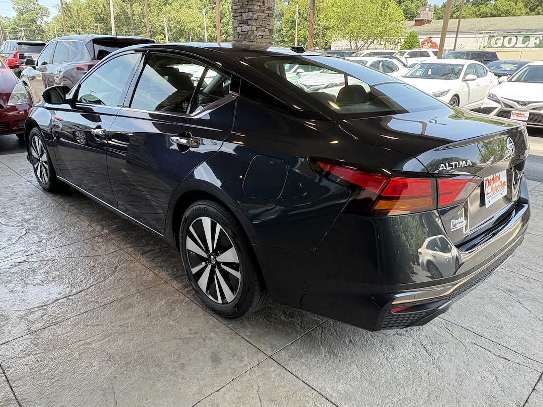 Used 2019 Nissan Altima 2.5 SL FWD image 7