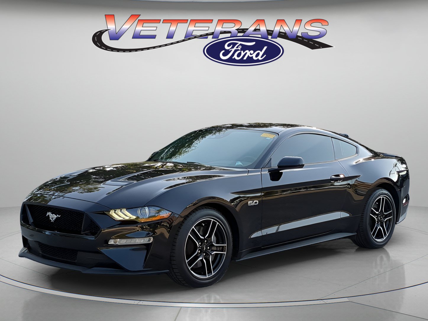 Certified 2022 Ford Mustang GT Premium RWD image 1