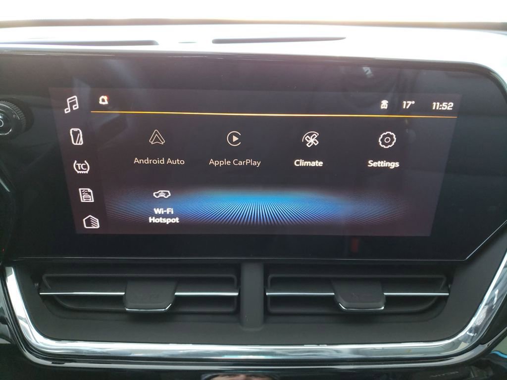 New 2026 Chevrolet Trax ACTIV w/ Sunroof Package image 16