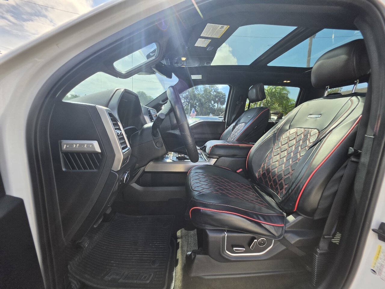 Used 2015 Ford F150 Platinum w/ Equipment Group 701A Luxury RWD image 8