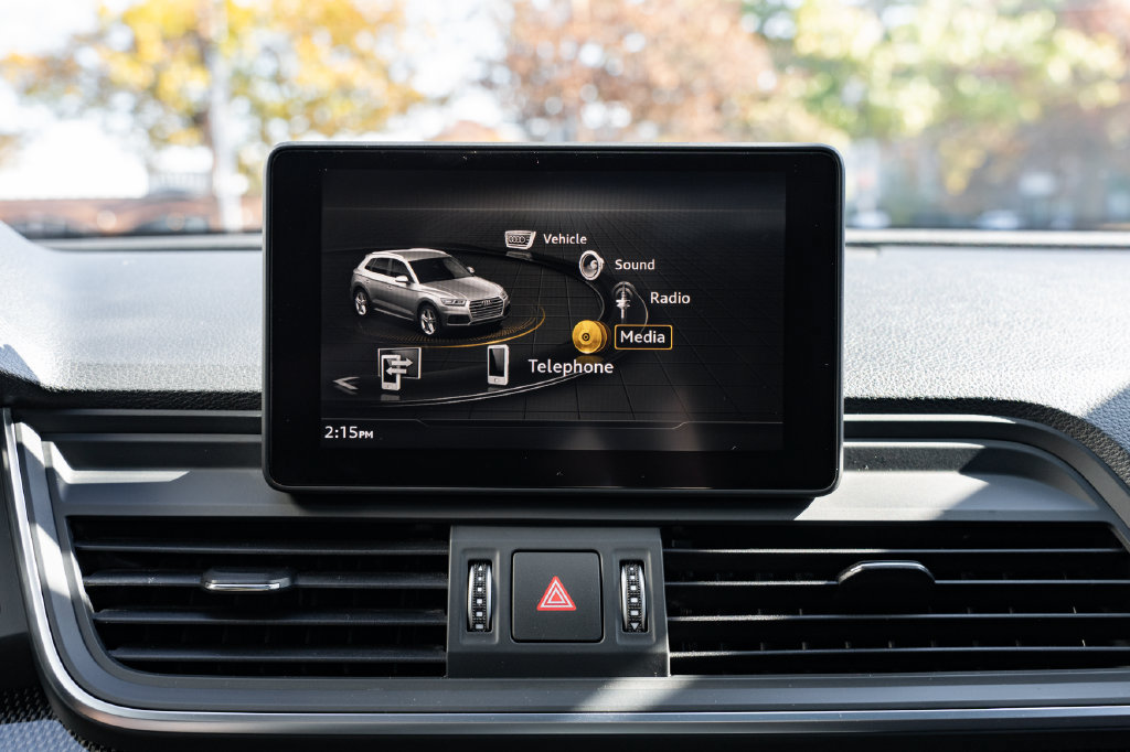 Used 2018 Audi SQ5 Premium Plus AWD/4WD image 21