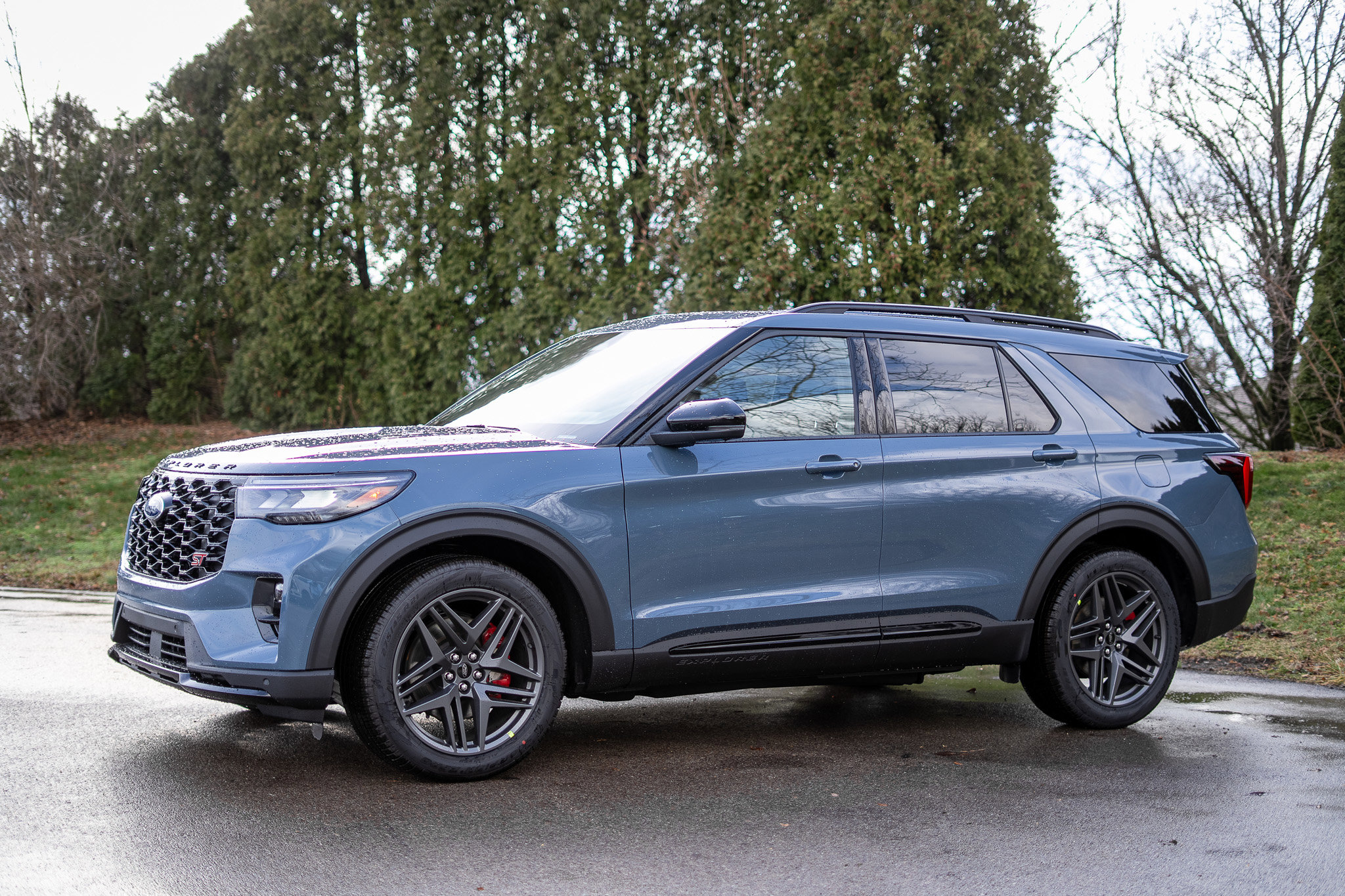 New 2026 Ford Explorer ST w/ Sun And Sound Package image 8