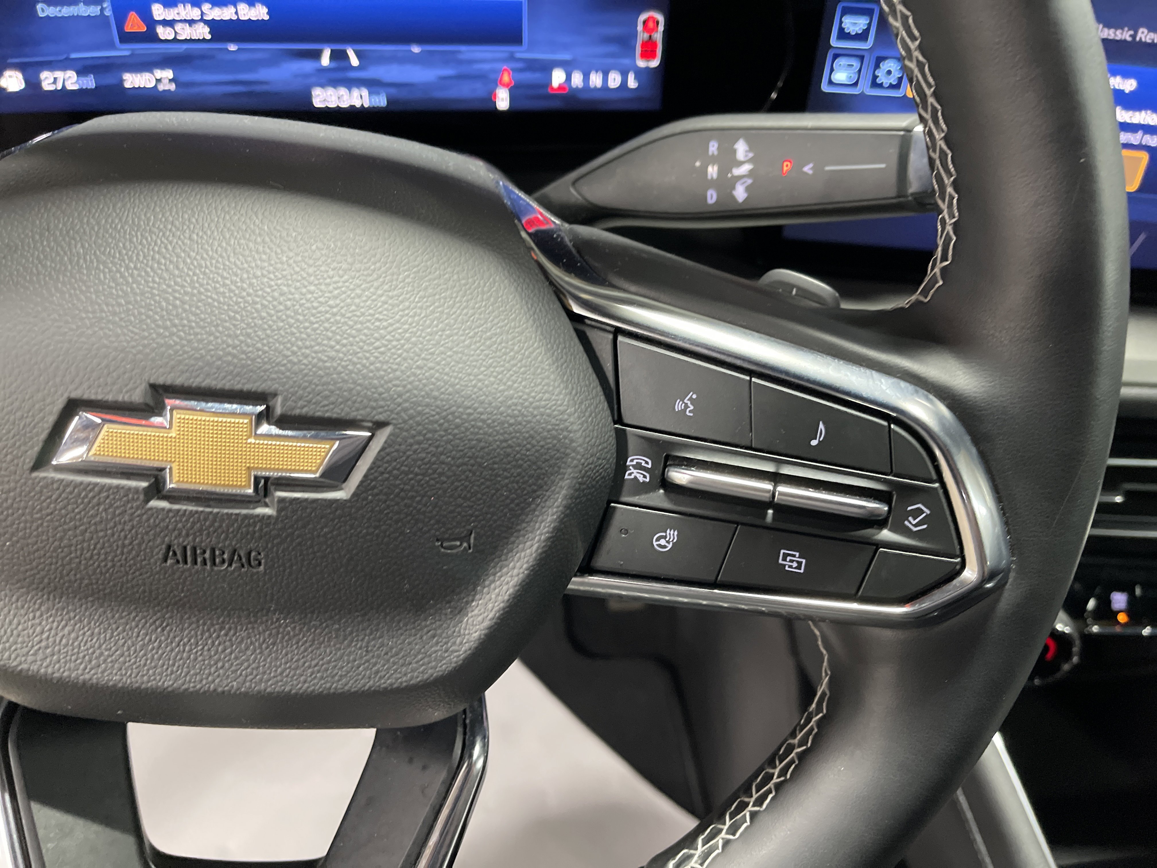 Used 2024 Chevrolet Traverse LS image 20