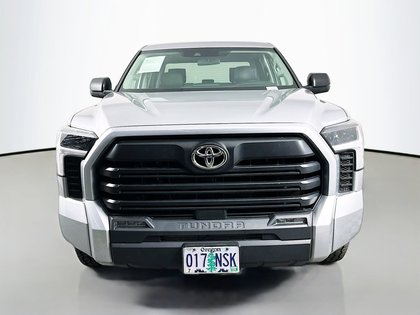 Used 2023 Toyota Tundra SR5 w/ SR5 Premium Package RWD image 2