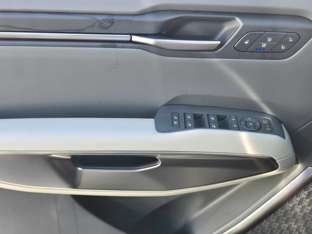 New 2026 Kia EV9 Wind AWD/4WD image 16