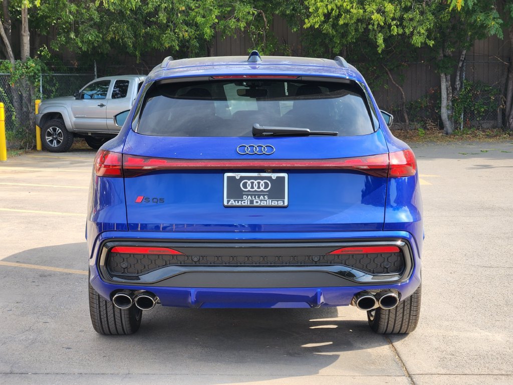 New 2026 Audi SQ5 Prestige AWD/4WD image 9