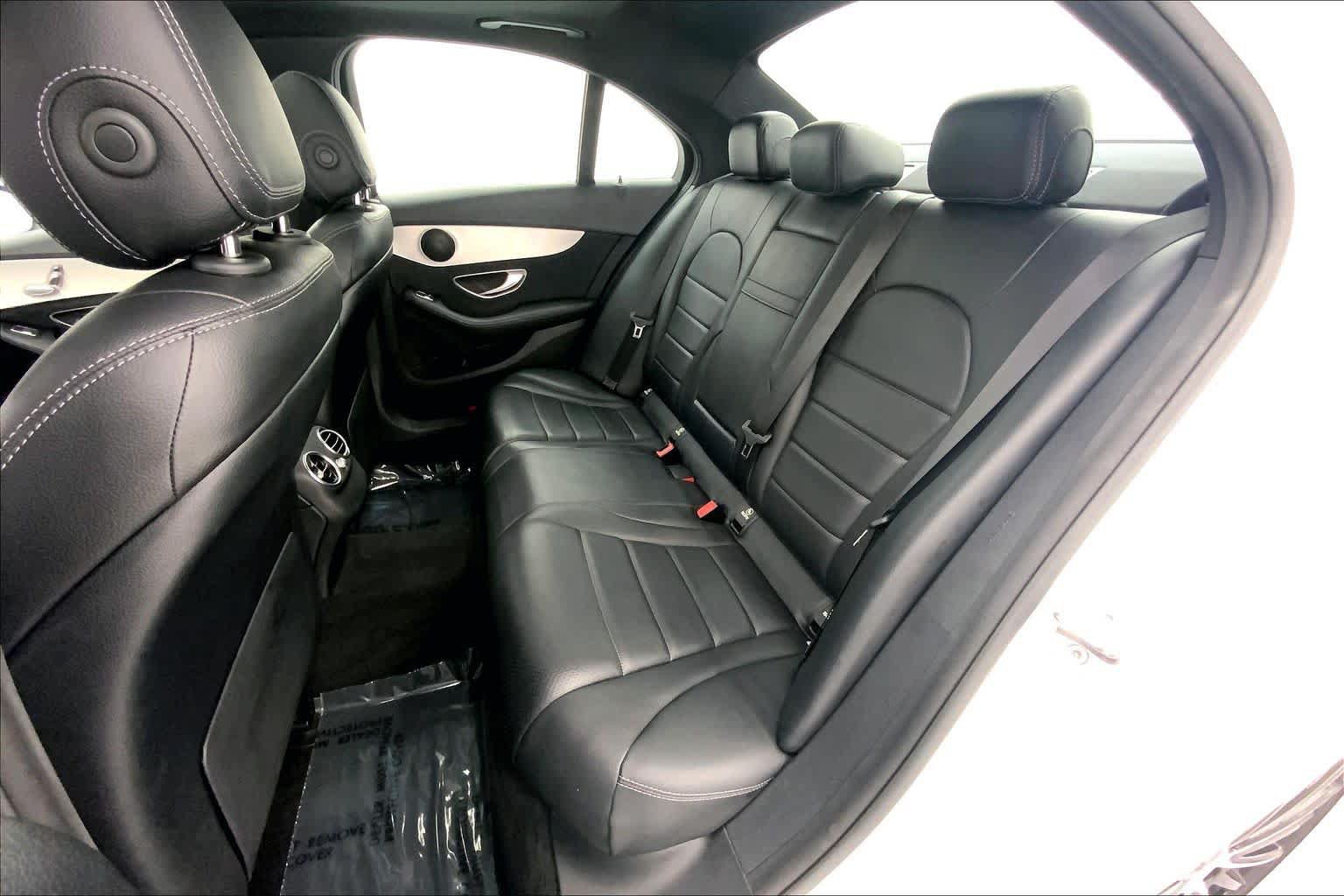 Used 2019 Mercedes-Benz C 300 Sedan image 17