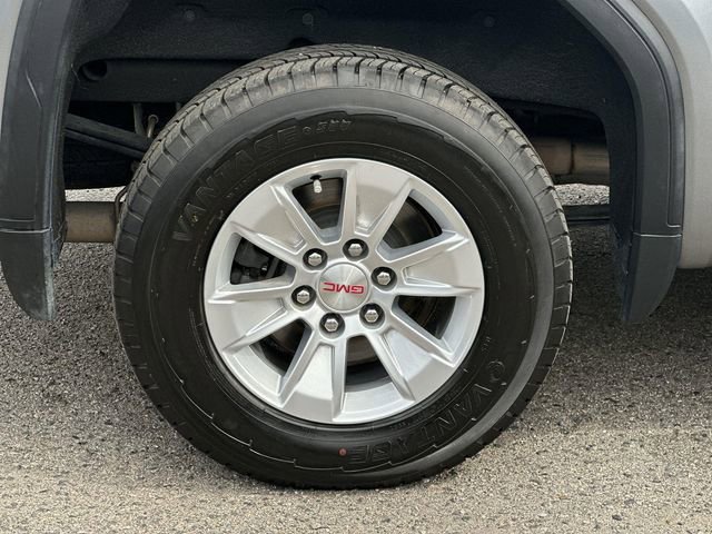 Used 2021 GMC Sierra 1500 SLE image 31