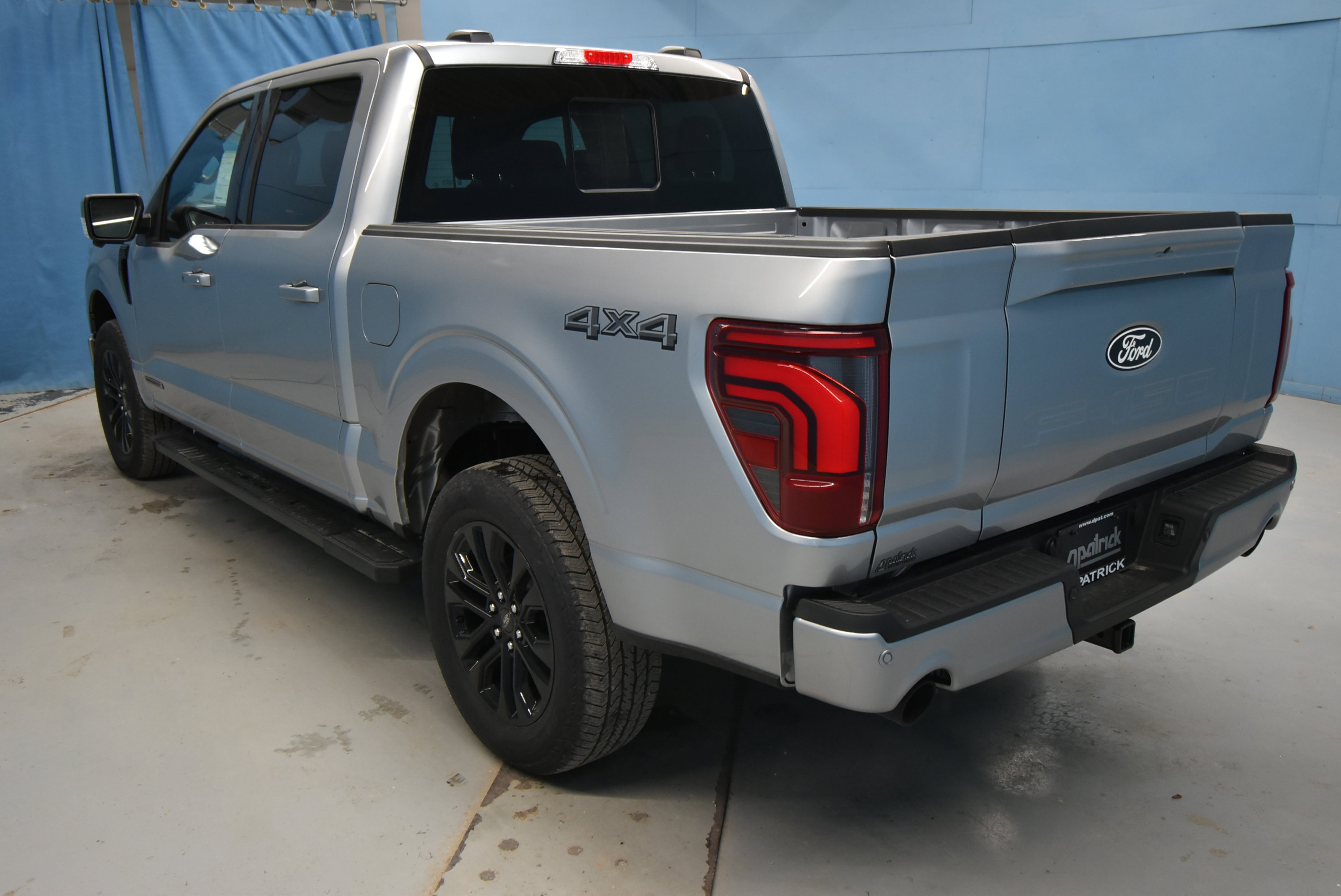 New 2025 Ford F150 Lariat w/ Equipment Group 502A High image 26