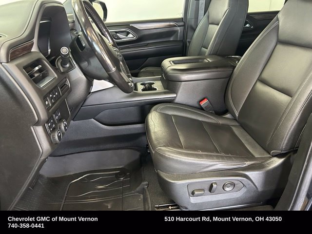 Used 2023 Chevrolet Suburban LT AWD/4WD image 17