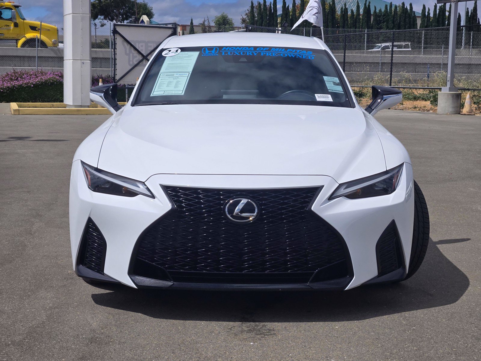 Used 2024 Lexus IS 300 F Sport RWD image 2